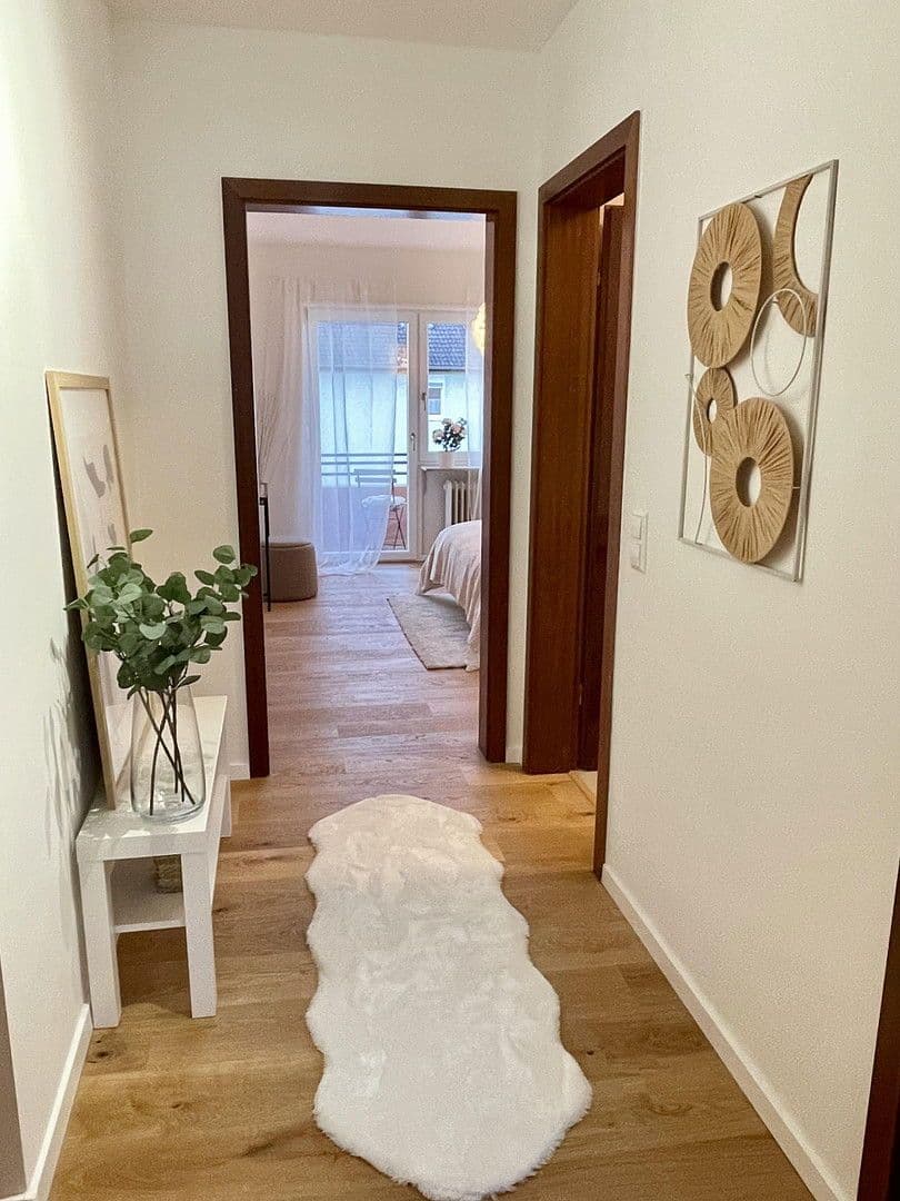 Prodej bytu 3+1 80 m², Moltkestr. 44, Altrip, Porýní-Falc Prodej bytu 3+1 80 m², Moltkestr. 44, Altrip, Porýní-Falc