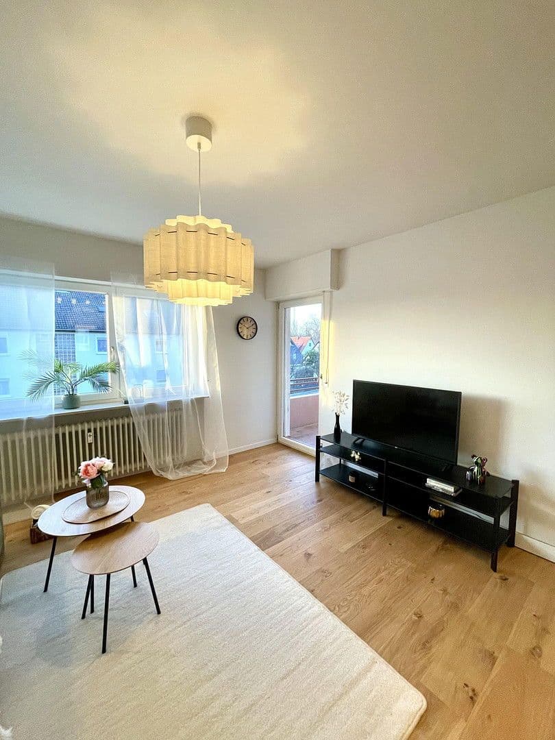Prodej bytu 3+1 80 m², Moltkestr. 44, Altrip, Porýní-Falc Prodej bytu 3+1 80 m², Moltkestr. 44, Altrip, Porýní-Falc