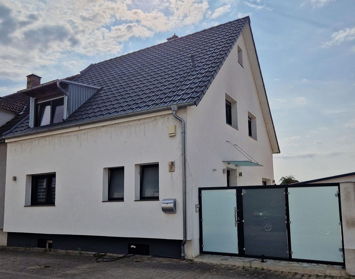 Prodej domu 155 m², pozemek 650 m², Große Rheinstraße 11, Philippsburg, Bádensko-Württembersko Prodej domu 155 m², pozemek 650 m², Große Rheinstraße 11, Philippsburg, Bádensko-Württembersko