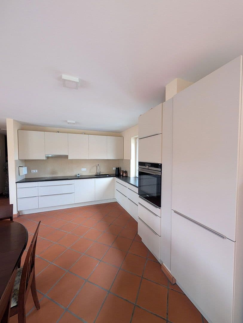 Prodej bytu 2+1 81 m², Hemigkofener Str. 16/2, Kressbronn am Bodensee, Bádensko-Württembersko Prodej bytu 2+1 81 m², Hemigkofener Str. 16/2, Kressbronn am Bodensee, Bádensko-Württembersko