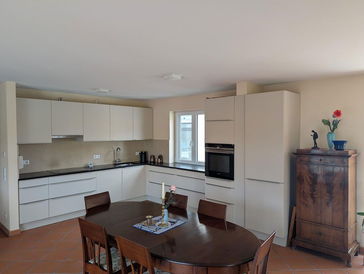 Prodej bytu 2+1 81 m², Hemigkofener Str. 16/2, Kressbronn am Bodensee, Bádensko-Württembersko Prodej bytu 2+1 81 m², Hemigkofener Str. 16/2, Kressbronn am Bodensee, Bádensko-Württembersko