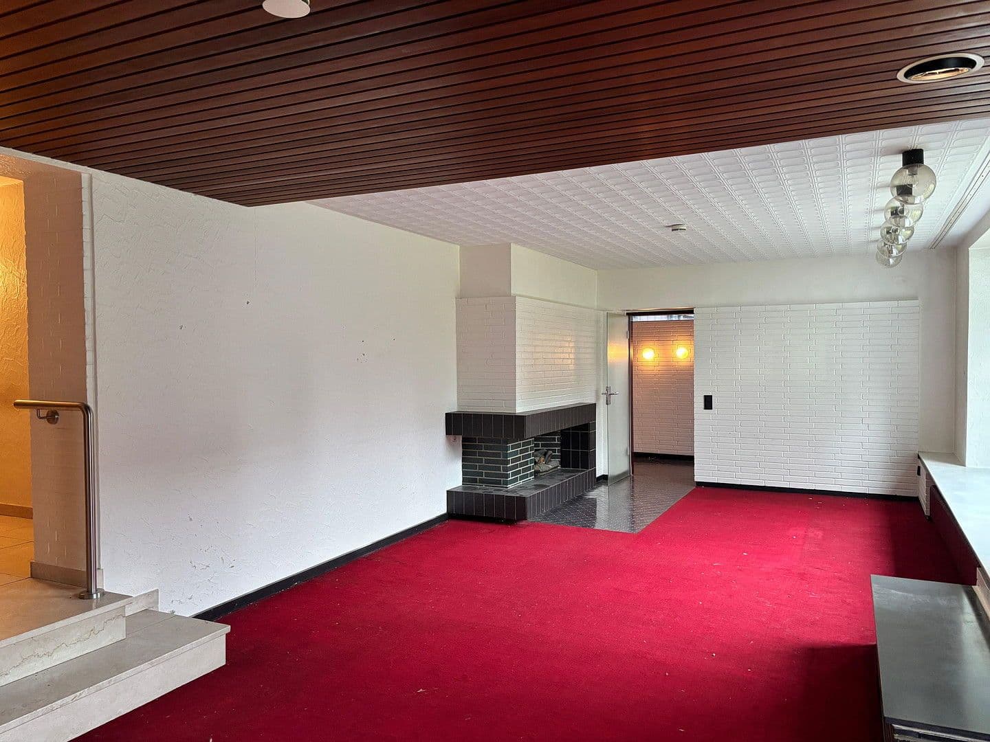 Prodej domu 273 m², pozemek 1.278 m², Oberhausen, Severní Porýní-Vestfálsko Prodej domu 273 m², pozemek 1.278 m², Oberhausen, Severní Porýní-Vestfálsko