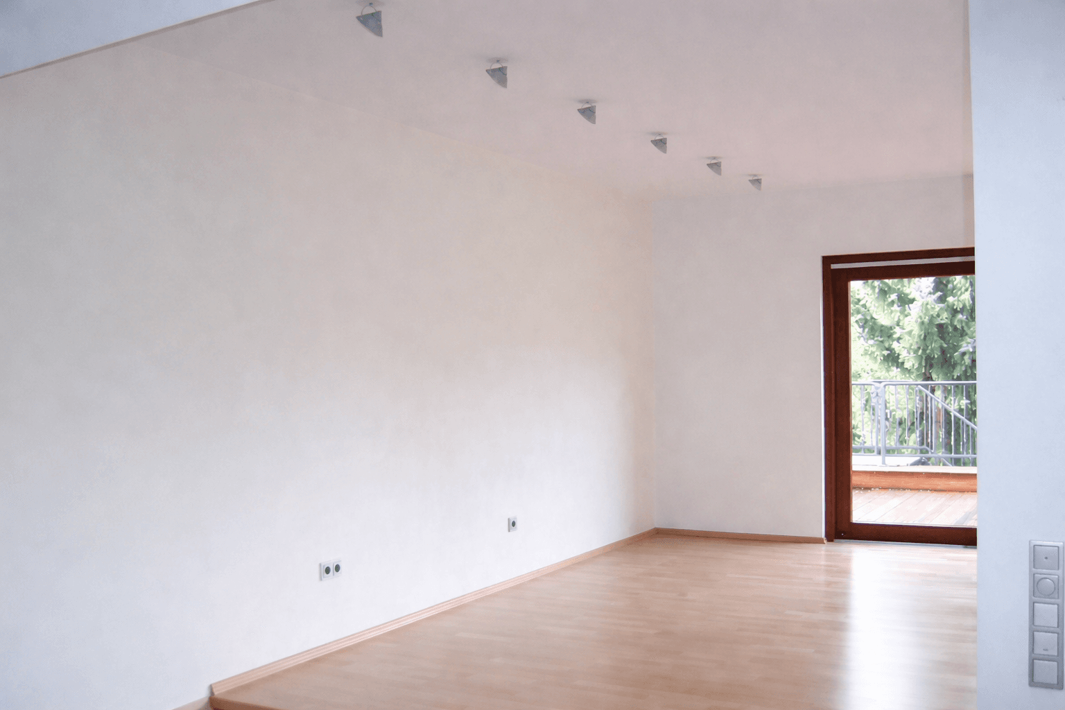 Prodej domu 273 m², pozemek 1.278 m², Oberhausen, Severní Porýní-Vestfálsko Prodej domu 273 m², pozemek 1.278 m², Oberhausen, Severní Porýní-Vestfálsko