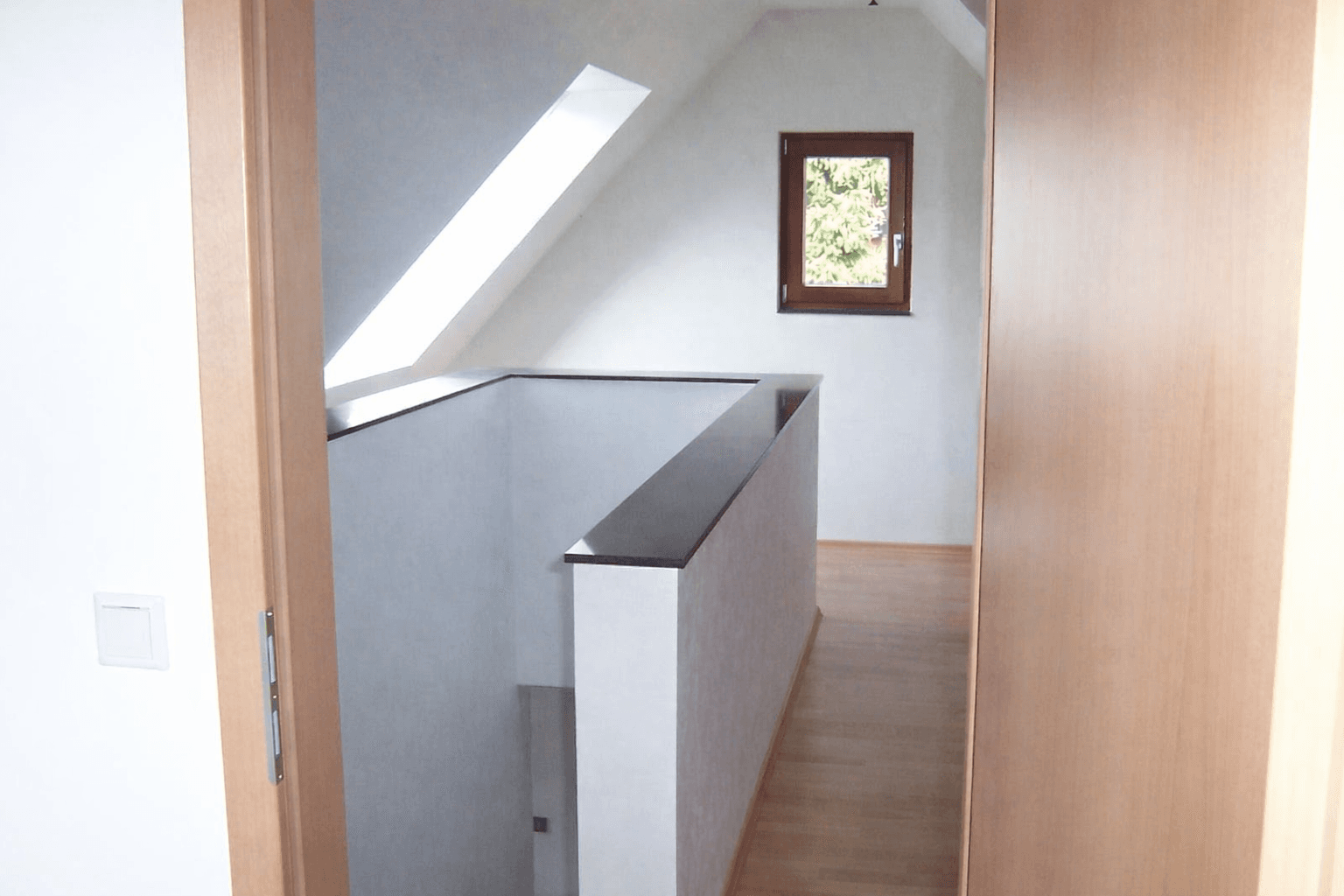 Prodej domu 273 m², pozemek 1.278 m², Oberhausen, Severní Porýní-Vestfálsko Prodej domu 273 m², pozemek 1.278 m², Oberhausen, Severní Porýní-Vestfálsko