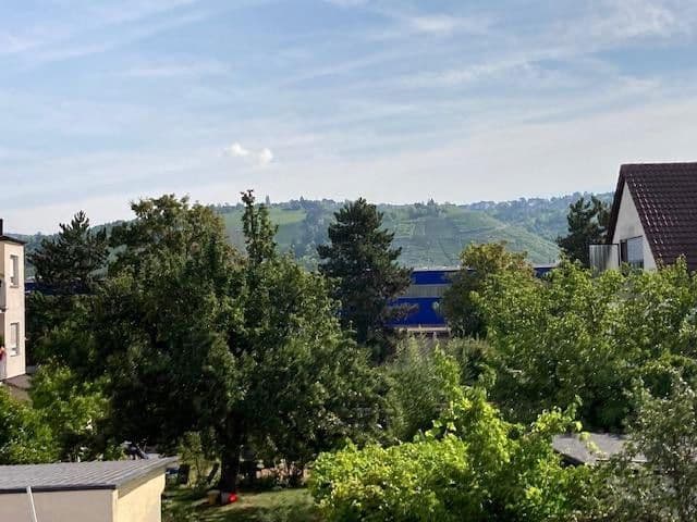 Pronájem bytu 3+kk 75 m², Stuttgart, Bádensko-Württembersko Pronájem bytu 3+kk 75 m², Stuttgart, Bádensko-Württembersko