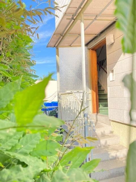 Pronájem bytu 3+kk 75 m², Stuttgart, Bádensko-Württembersko Pronájem bytu 3+kk 75 m², Stuttgart, Bádensko-Württembersko