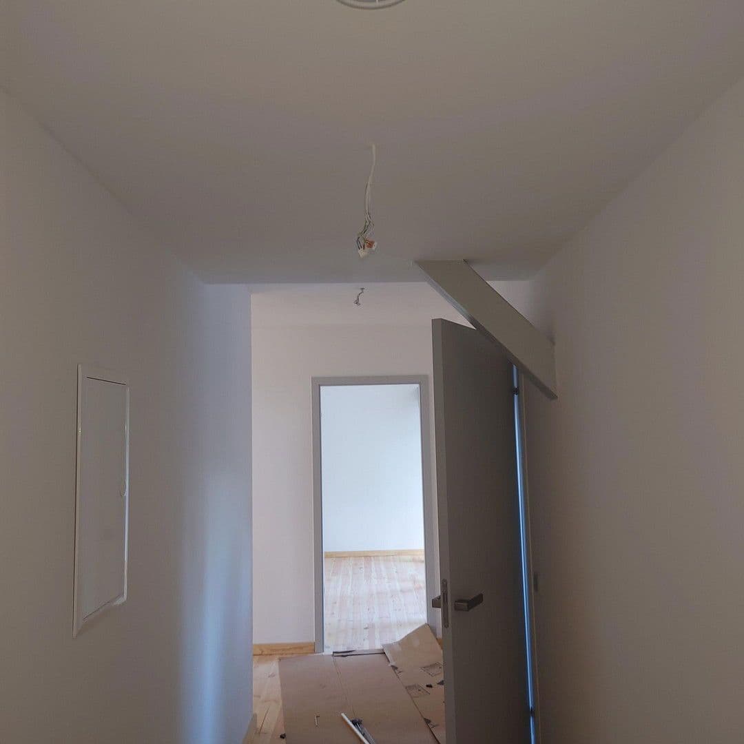 Pronájem bytu 3+1 87 m², Berliner Str. 27, Buckow, Braniborsko Pronájem bytu 3+1 87 m², Berliner Str. 27, Buckow, Braniborsko