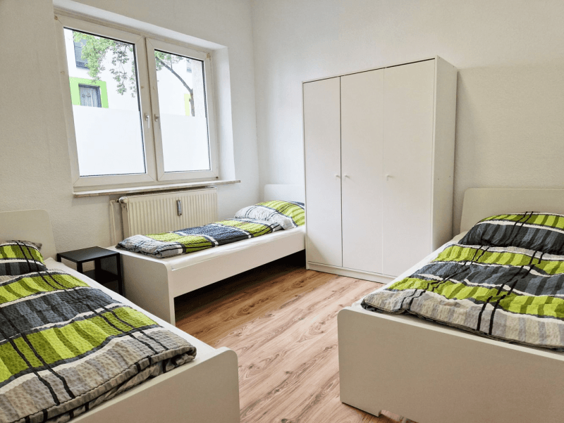 Prodej domu 342 m², pozemek 998 m², Leverkusen, Severní Porýní-Vestfálsko Prodej domu 342 m², pozemek 998 m², Leverkusen, Severní Porýní-Vestfálsko