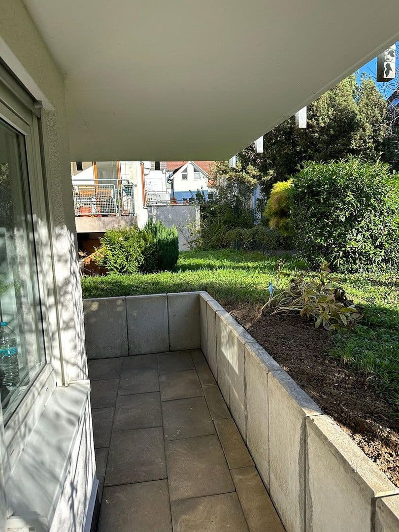 Pronájem bytu 1+kk 46 m², Köpferstraße 2, Stuttgart, Bádensko-Württembersko Pronájem bytu 1+kk 46 m², Köpferstraße 2, Stuttgart, Bádensko-Württembersko