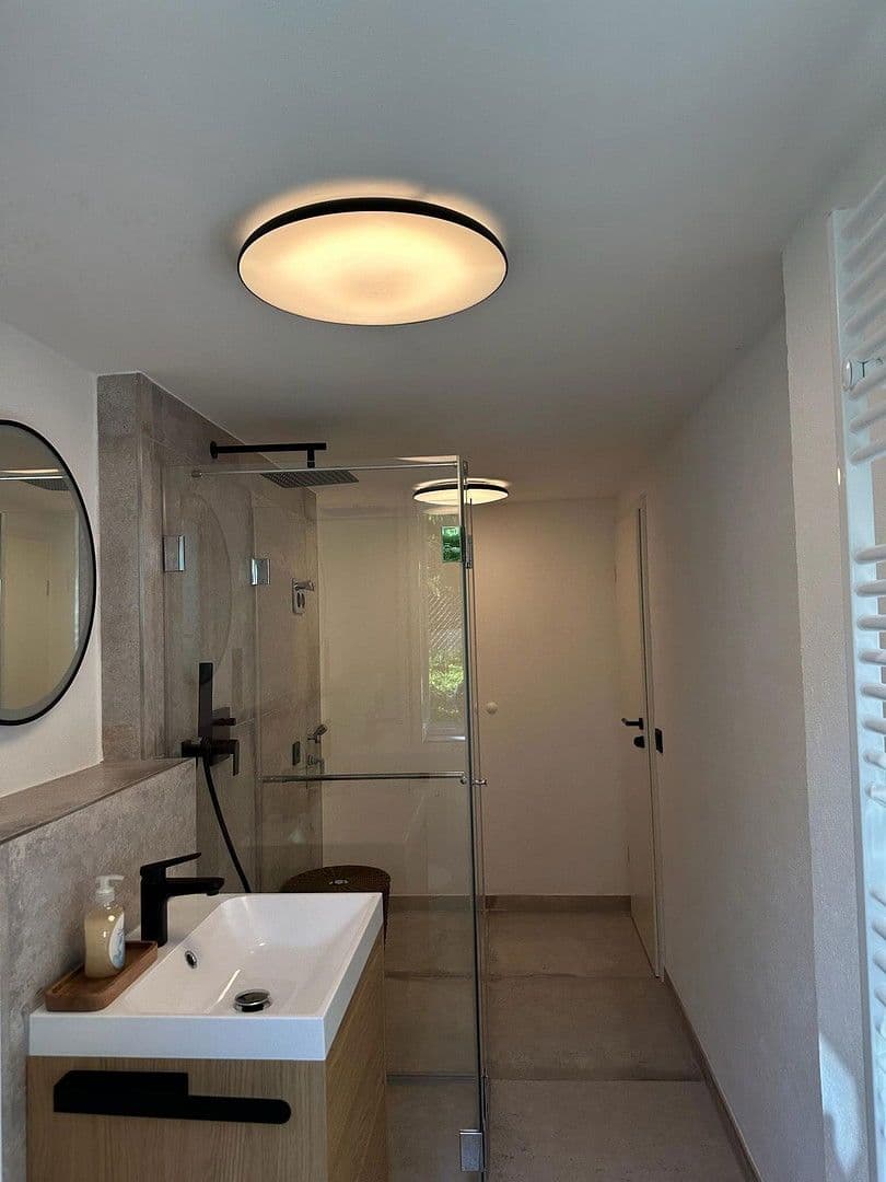 Pronájem bytu 1+kk 46 m², Köpferstraße 2, Stuttgart, Bádensko-Württembersko Pronájem bytu 1+kk 46 m², Köpferstraße 2, Stuttgart, Bádensko-Württembersko