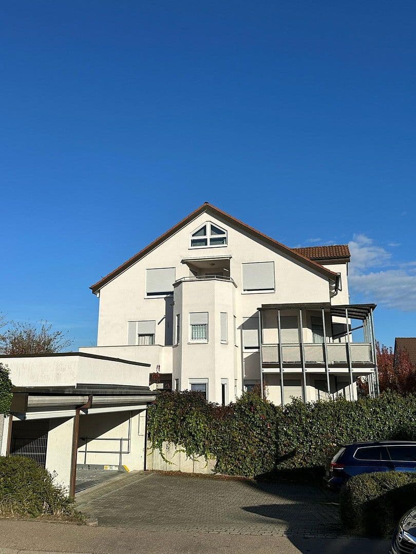 Pronájem bytu 1+kk 46 m², Köpferstraße 2, Stuttgart, Bádensko-Württembersko Pronájem bytu 1+kk 46 m², Köpferstraße 2, Stuttgart, Bádensko-Württembersko