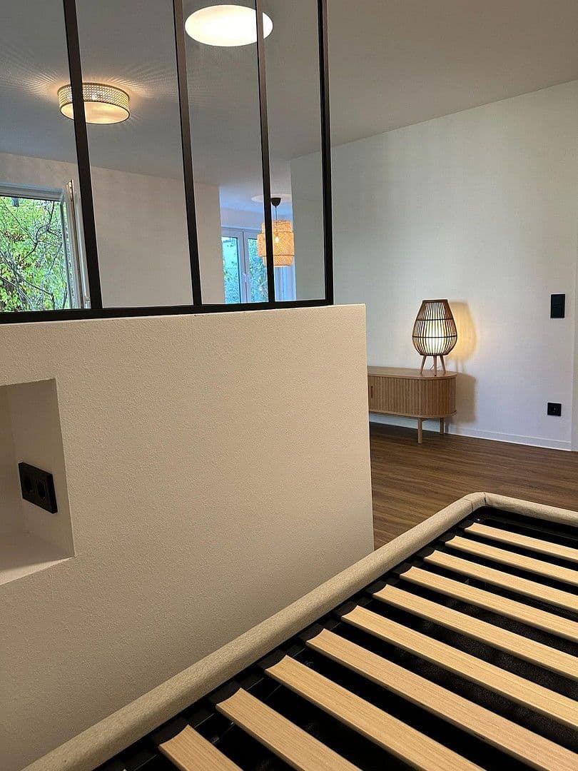 Pronájem bytu 1+kk 46 m², Köpferstraße 2, Stuttgart, Bádensko-Württembersko Pronájem bytu 1+kk 46 m², Köpferstraße 2, Stuttgart, Bádensko-Württembersko