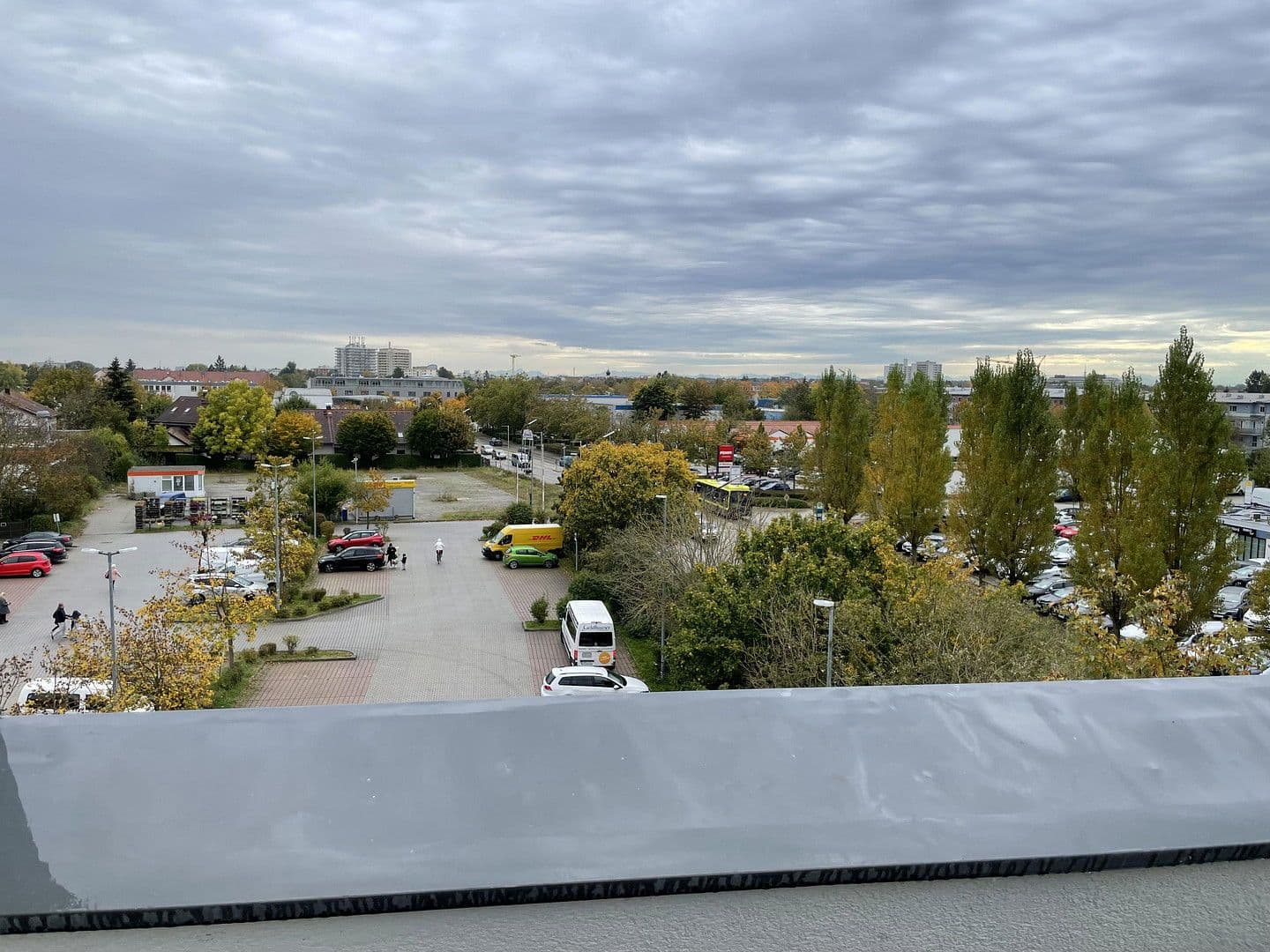 Pronájem bytu 4+kk 168 m², Max-Planck-Straße 17, Unterschleißheim, Bavorsko Pronájem bytu 4+kk 168 m², Max-Planck-Straße 17, Unterschleißheim, Bavorsko