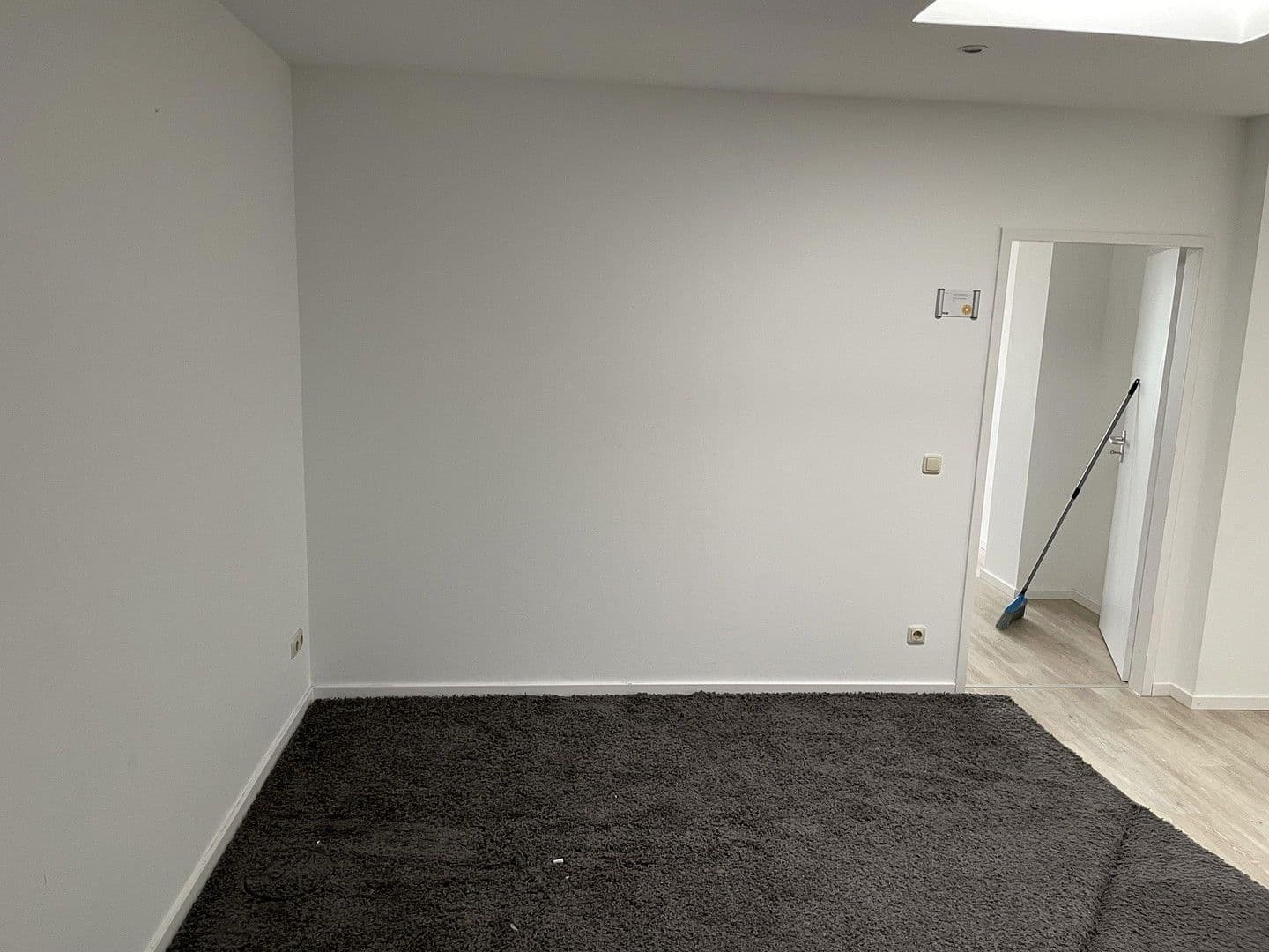 Pronájem bytu 4+kk 168 m², Max-Planck-Straße 17, Unterschleißheim, Bavorsko Pronájem bytu 4+kk 168 m², Max-Planck-Straße 17, Unterschleißheim, Bavorsko