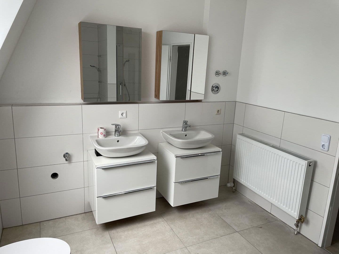 Pronájem bytu 4+kk 168 m², Max-Planck-Straße 17, Unterschleißheim, Bavorsko Pronájem bytu 4+kk 168 m², Max-Planck-Straße 17, Unterschleißheim, Bavorsko