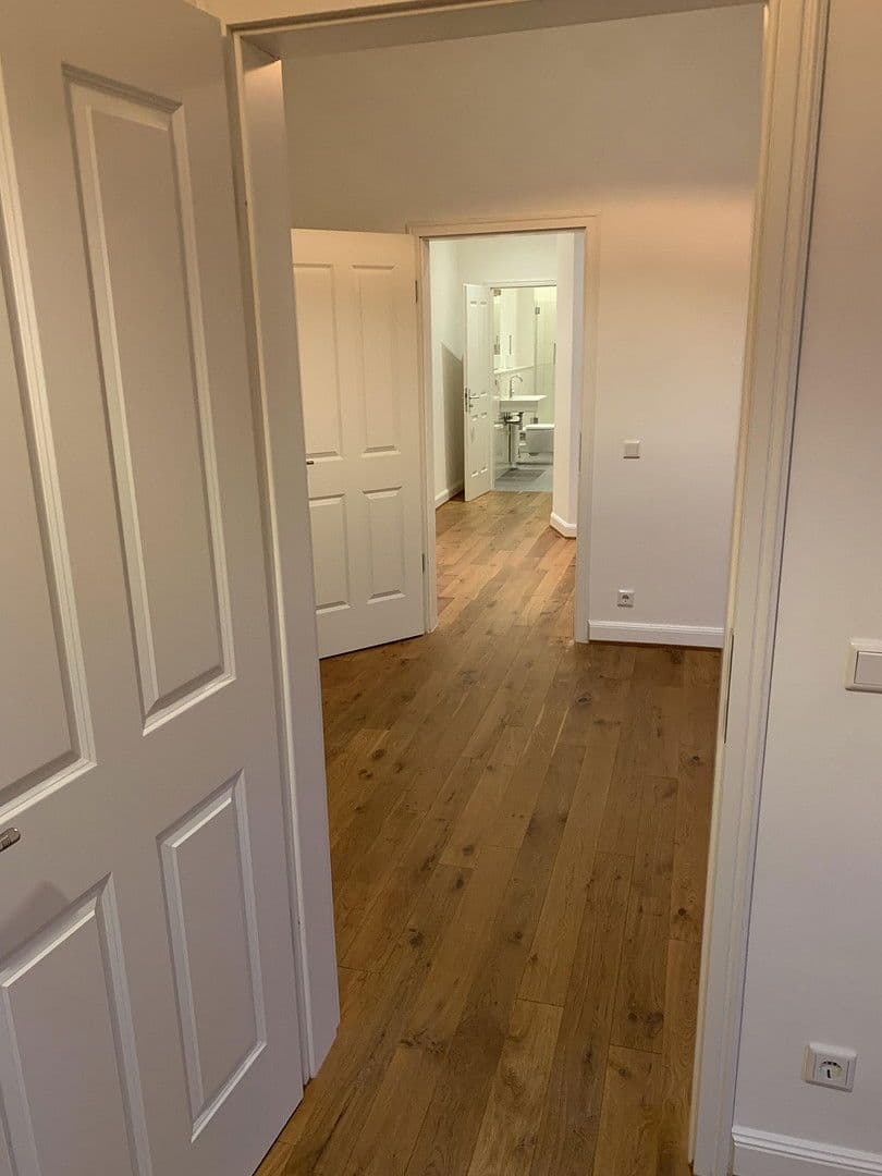 Pronájem bytu 4+1 112 m², Trimbornstrasse 11, Köln, Severní Porýní-Vestfálsko Pronájem bytu 4+1 112 m², Trimbornstrasse 11, Köln, Severní Porýní-Vestfálsko