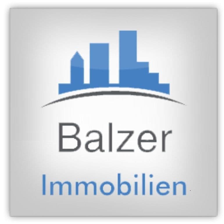 Prodej domu 90 m², pozemek 197 m², Hauffstraße 48/1, Pfullingen, Bádensko-Württembersko Prodej domu 90 m², pozemek 197 m², Hauffstraße 48/1, Pfullingen, Bádensko-Württembersko