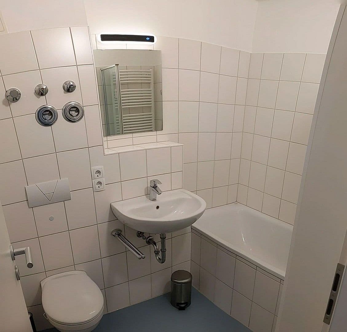 Pronájem bytu 1+1 34 m², Marquardstraße 23, Fulda, Hessen Pronájem bytu 1+1 34 m², Marquardstraße 23, Fulda, Hessen