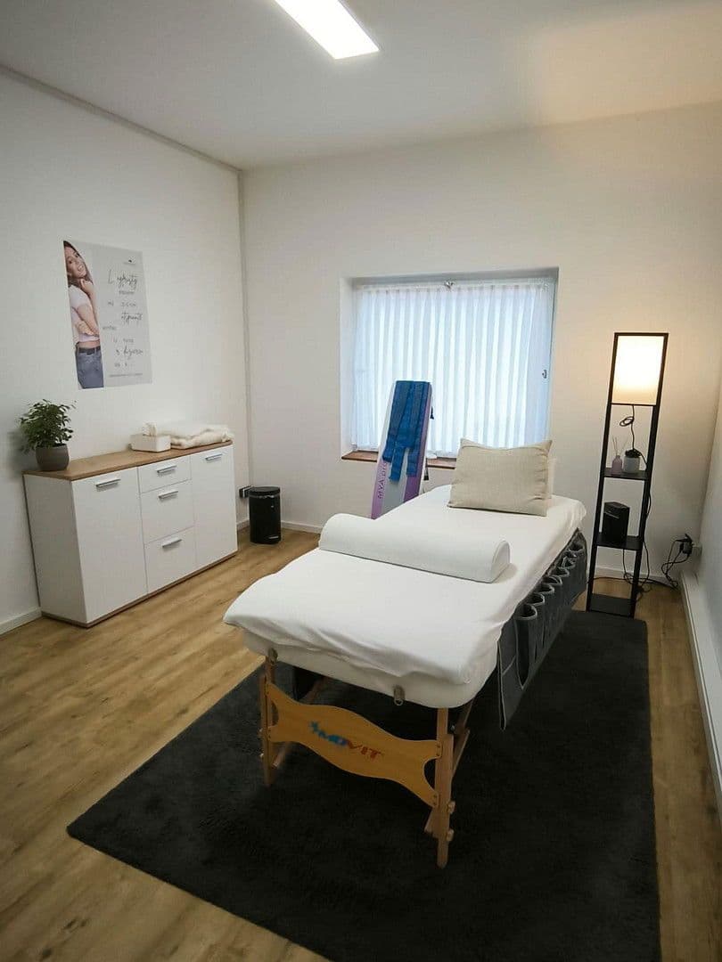 Pronájem kanceláře 70 m², Ruhpolding, Bavorsko Pronájem kanceláře 70 m², Ruhpolding, Bavorsko