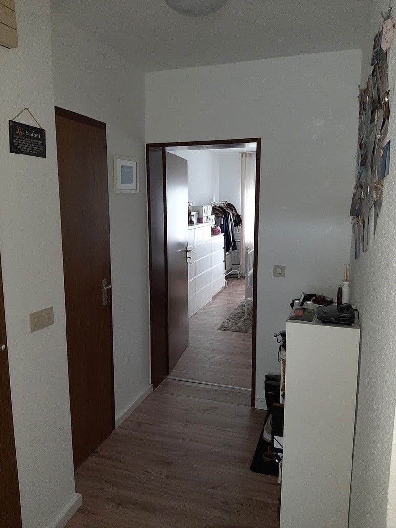 Pronájem bytu 2+1 63 m², Maarweg 40, Weilerswist, Severní Porýní-Vestfálsko Pronájem bytu 2+1 63 m², Maarweg 40, Weilerswist, Severní Porýní-Vestfálsko