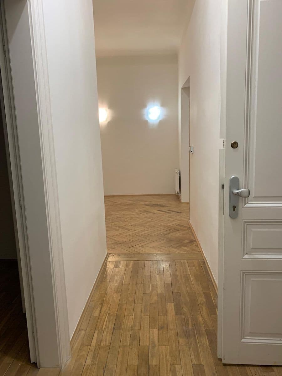 Pronájem bytu 2+1 69 m², Heřmanova, Praha, Praha Pronájem bytu 2+1 69 m², Heřmanova, Praha, Praha