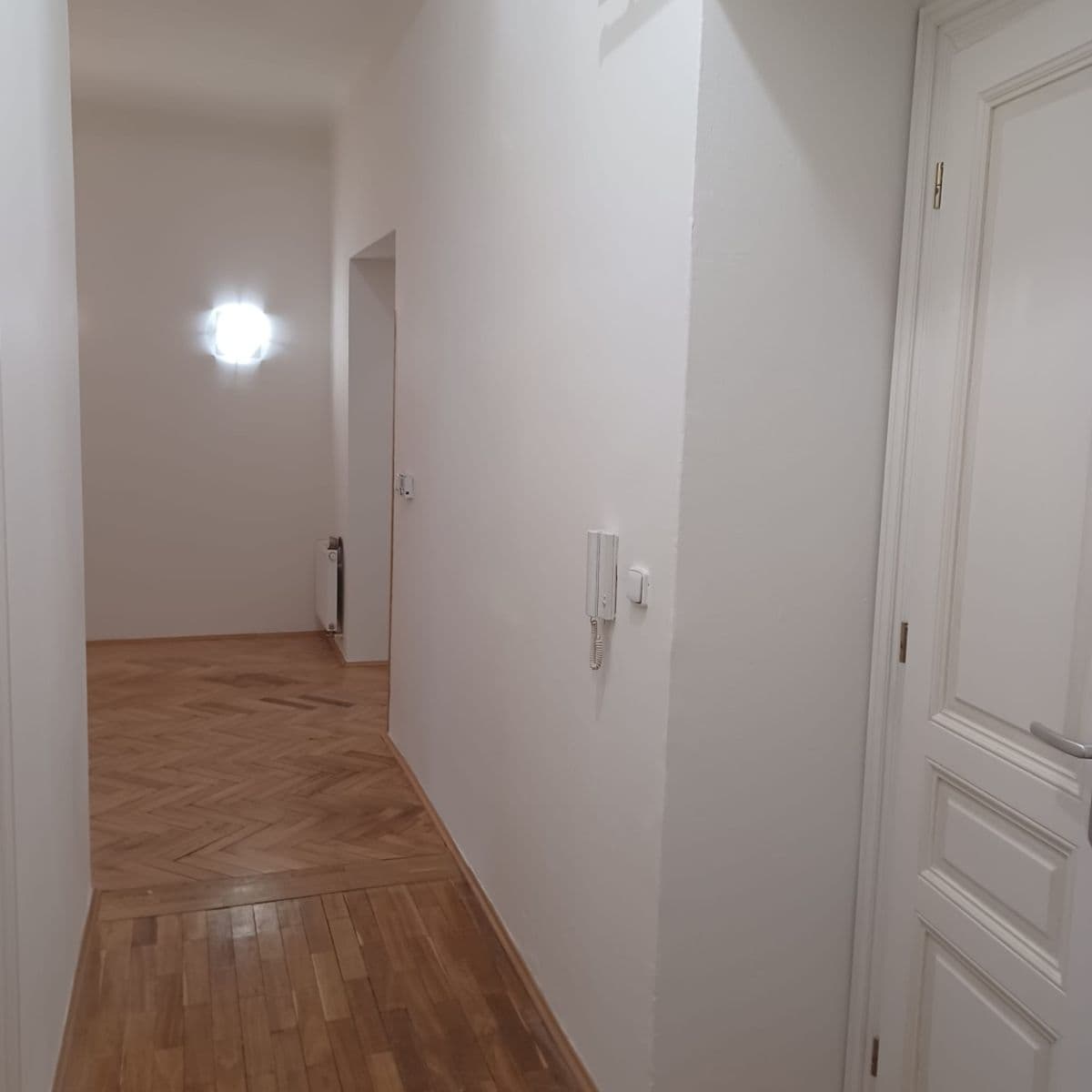 Pronájem bytu 2+1 69 m², Heřmanova, Praha, Praha Pronájem bytu 2+1 69 m², Heřmanova, Praha, Praha