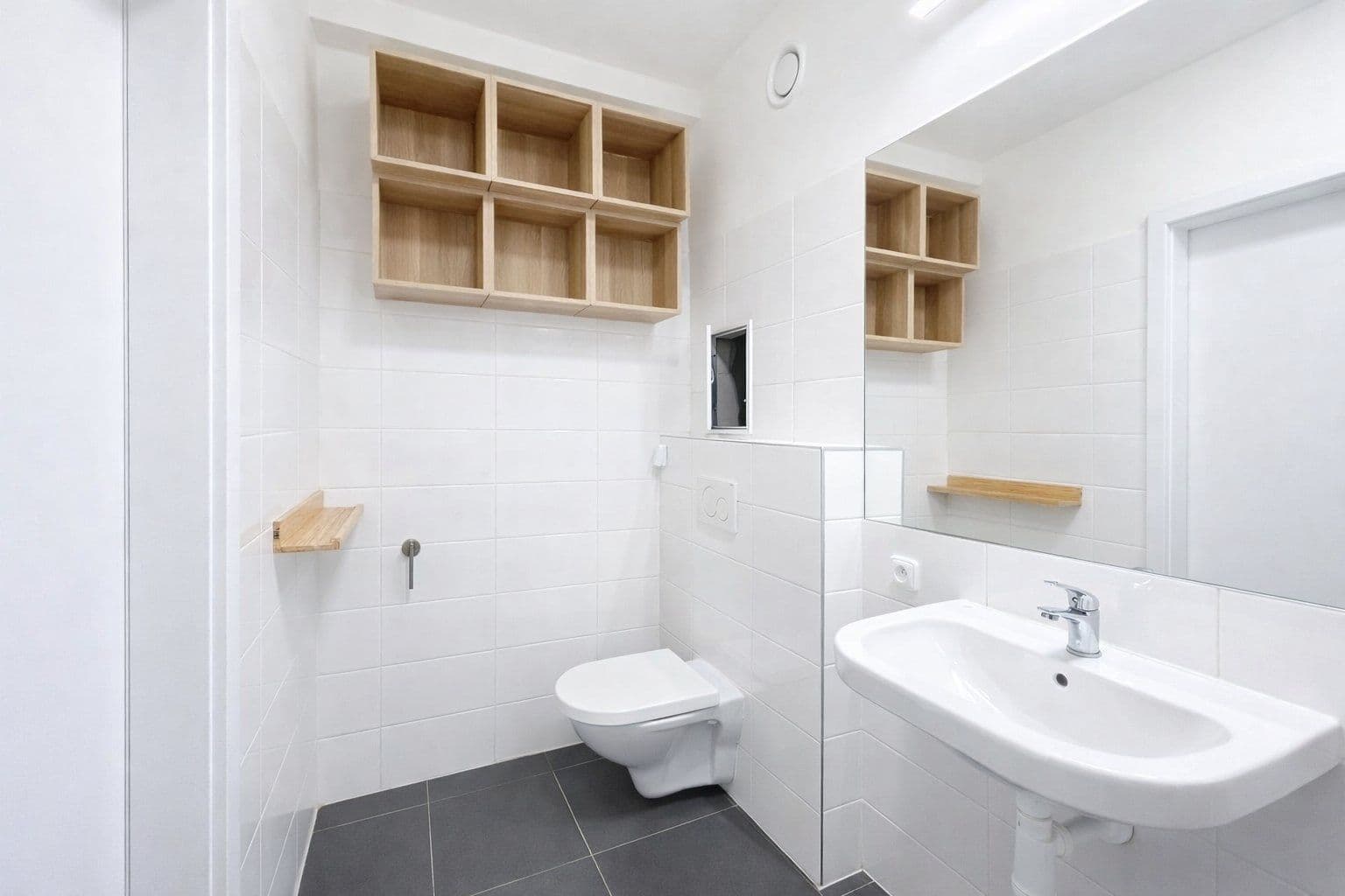 Pronájem bytu 1+kk 28 m², Peroutkova, Praha, Praha Pronájem bytu 1+kk 28 m², Peroutkova, Praha, Praha