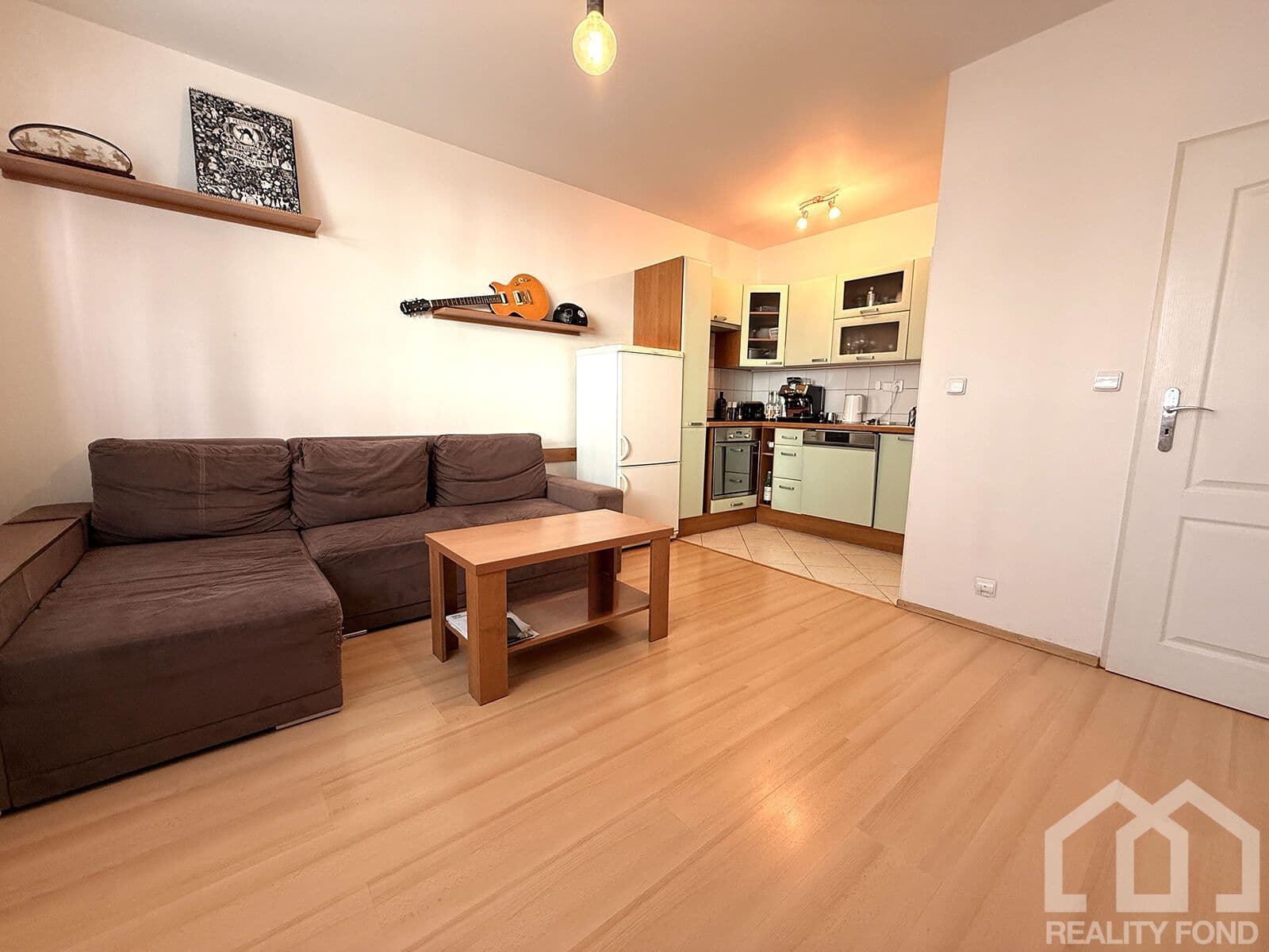 Pronájem bytu 2+kk 43 m², Přípotoční, Praha, Praha Pronájem bytu 2+kk 43 m², Přípotoční, Praha, Praha