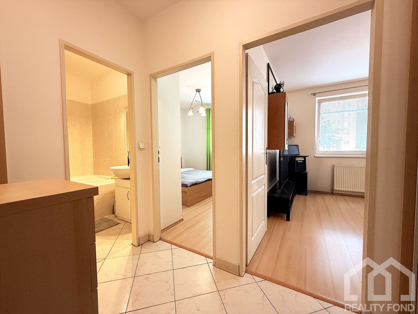 Pronájem bytu 2+kk 43 m², Přípotoční, Praha, Praha Pronájem bytu 2+kk 43 m², Přípotoční, Praha, Praha