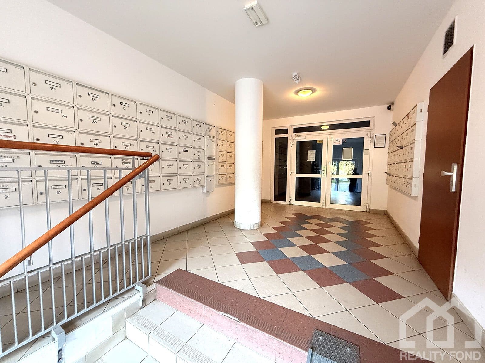 Pronájem bytu 2+kk 43 m², Přípotoční, Praha, Praha Pronájem bytu 2+kk 43 m², Přípotoční, Praha, Praha