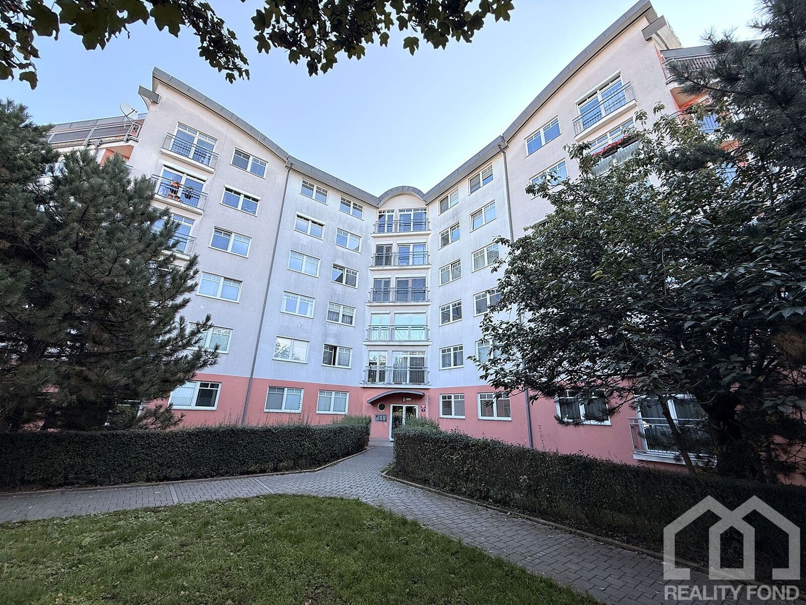 Pronájem bytu 2+kk 43 m², Přípotoční, Praha, Praha Pronájem bytu 2+kk 43 m², Přípotoční, Praha, Praha