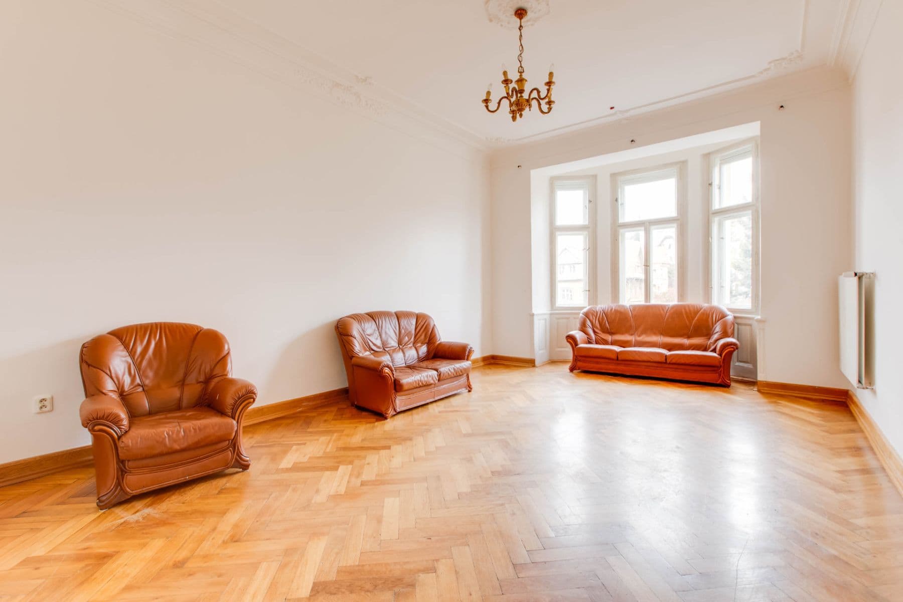 Pronájem bytu 3+1 83 m², Ruská, Praha, Praha Pronájem bytu 3+1 83 m², Ruská, Praha, Praha