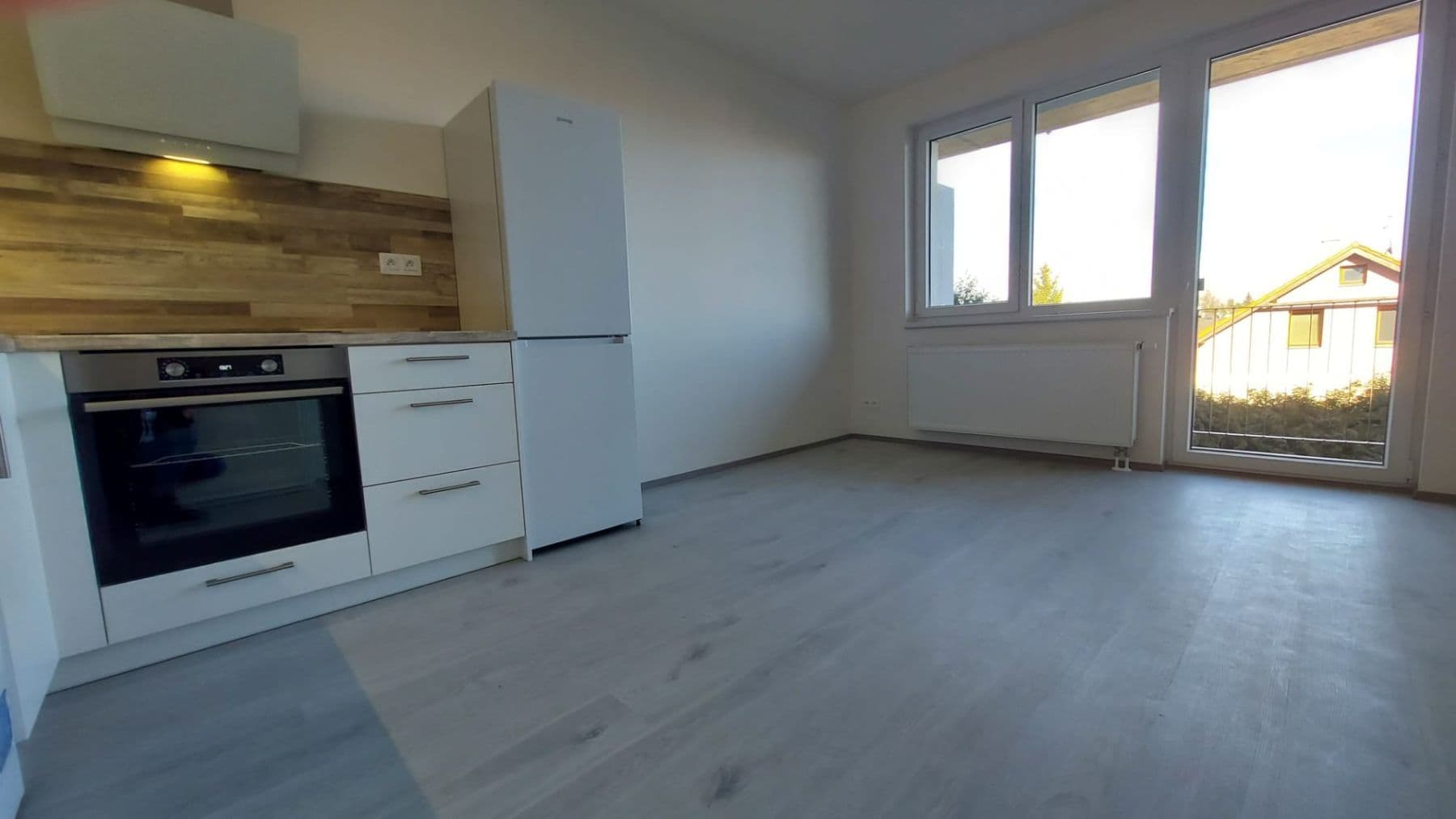 Pronájem bytu 2+kk 36 m², Karla Čapka, Unhošť, Středočeský kraj Pronájem bytu 2+kk 36 m², Karla Čapka, Unhošť, Středočeský kraj