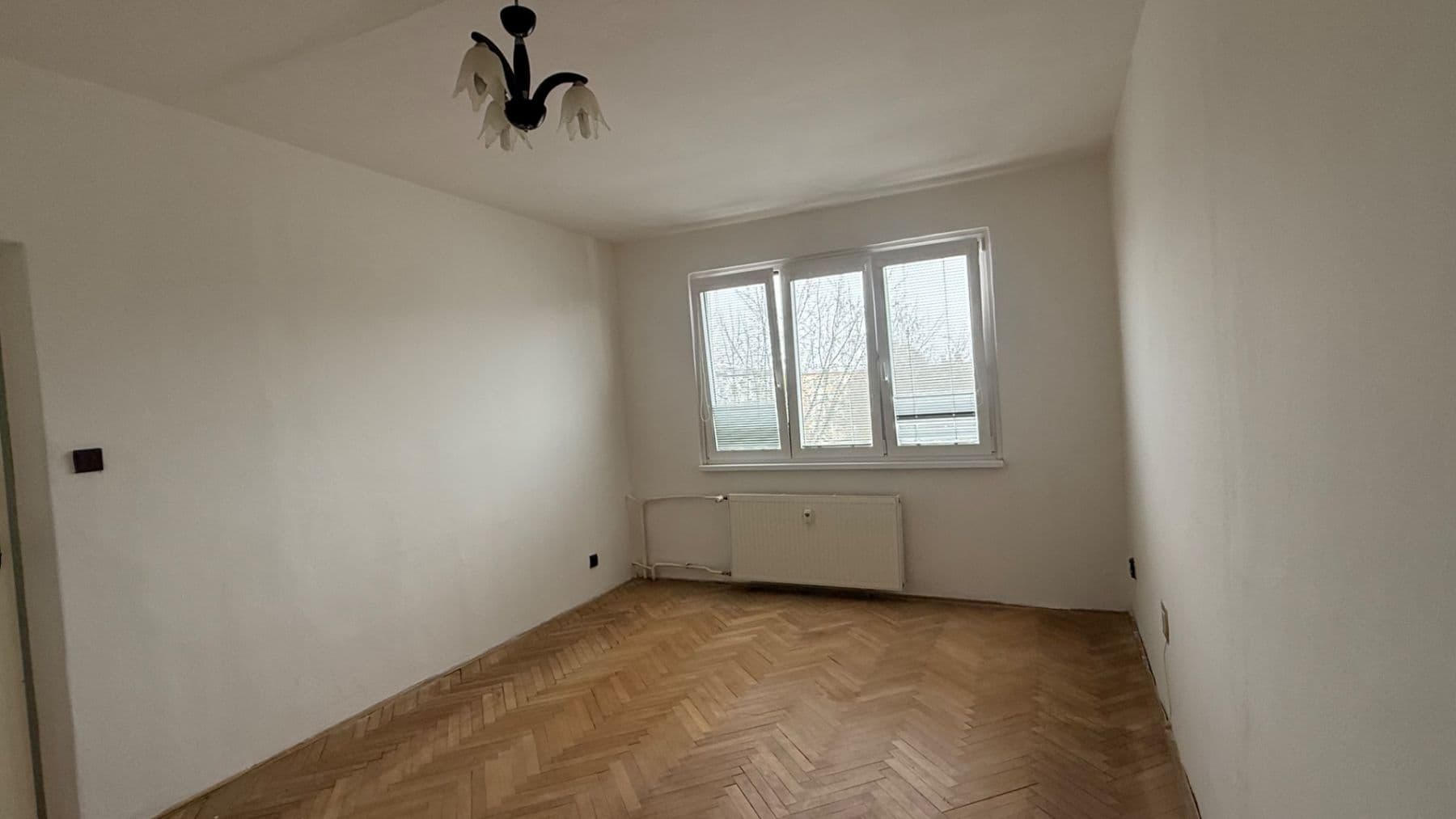 Prodej bytu 2+1 55 m², Jungmannova, Cheb, Karlovarský kraj Prodej bytu 2+1 55 m², Jungmannova, Cheb, Karlovarský kraj