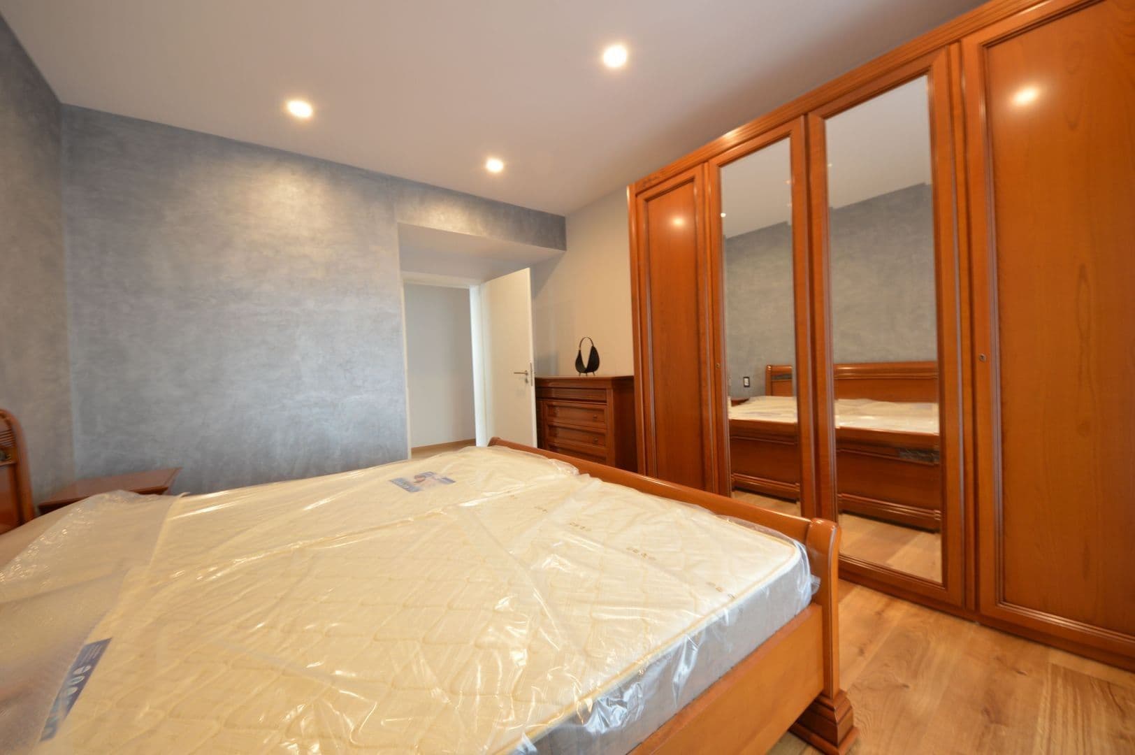 Pronájem bytu 2+1 75 m², Generála Píky, Praha, Praha Pronájem bytu 2+1 75 m², Generála Píky, Praha, Praha