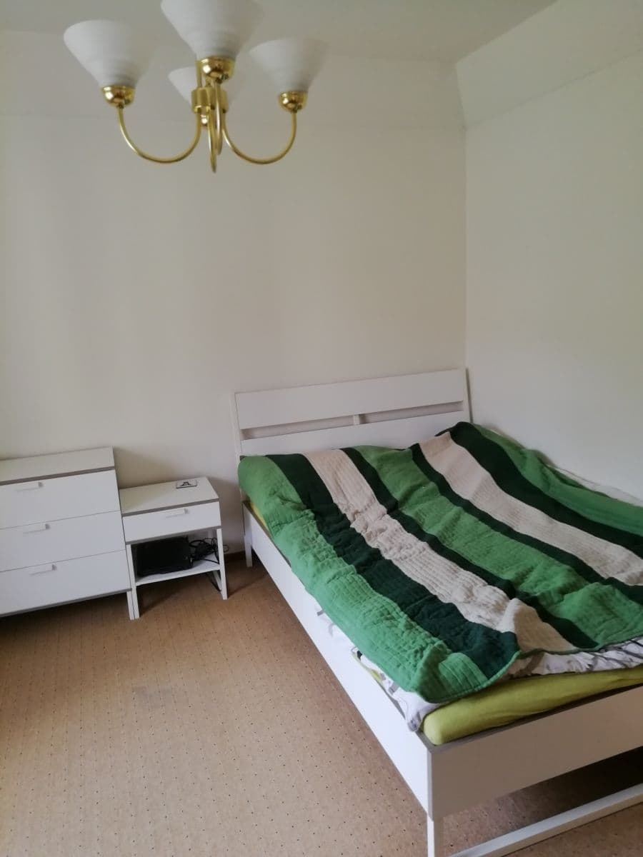 Pronájem bytu 1+1 45 m², Šatrova, Praha, Praha Pronájem bytu 1+1 45 m², Šatrova, Praha, Praha