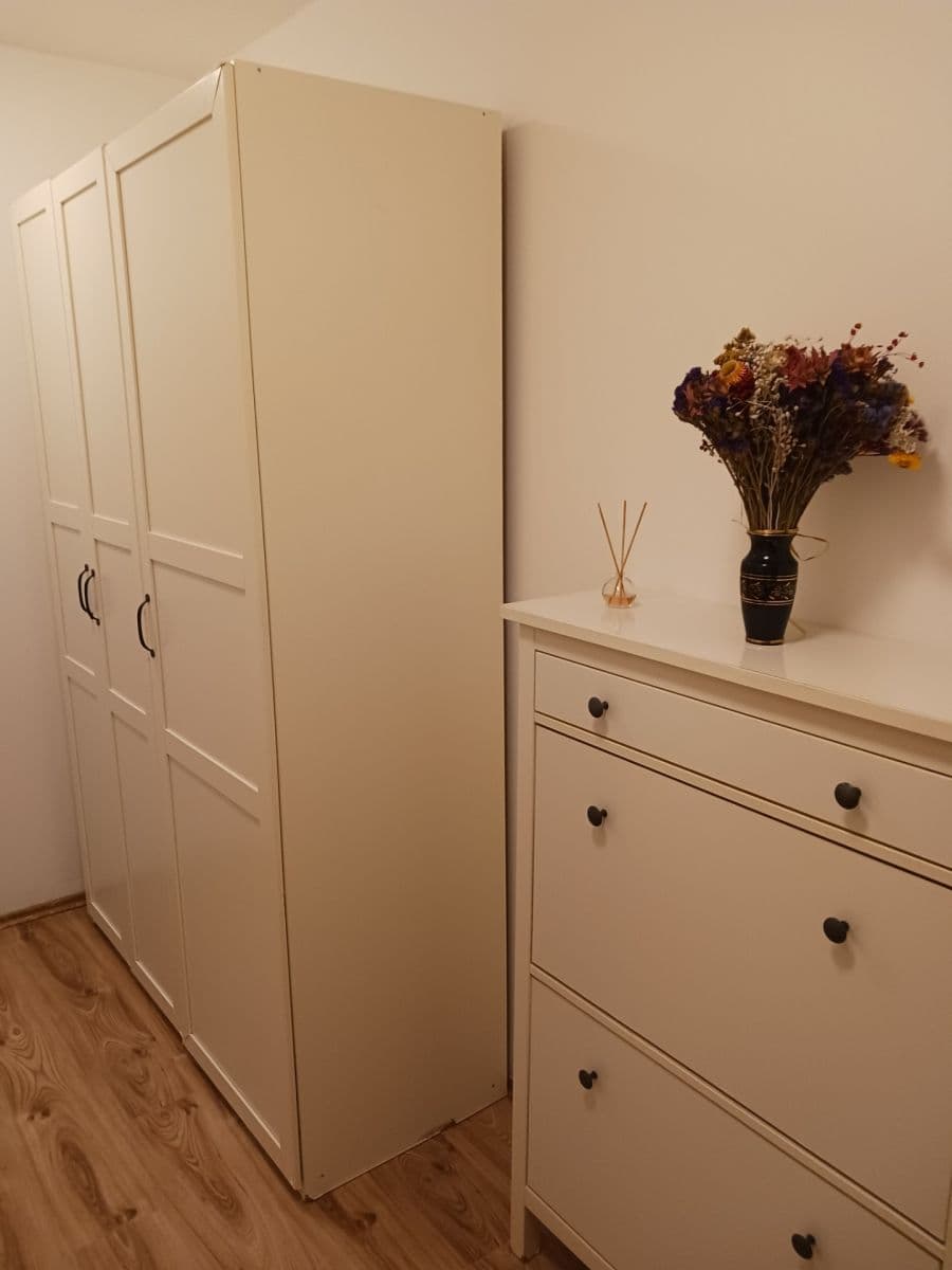 Pronájem bytu 2+kk 47 m², Ohradní, Praha, Praha Pronájem bytu 2+kk 47 m², Ohradní, Praha, Praha