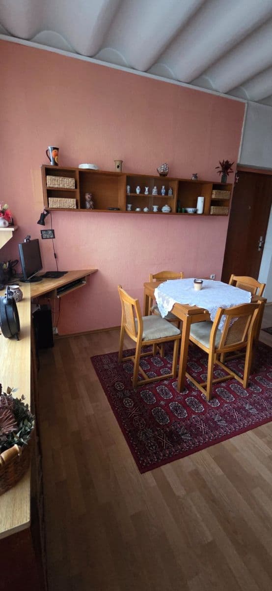 Prodej bytu 3+1 100 m², Dětská, Praha, Praha Prodej bytu 3+1 100 m², Dětská, Praha, Praha