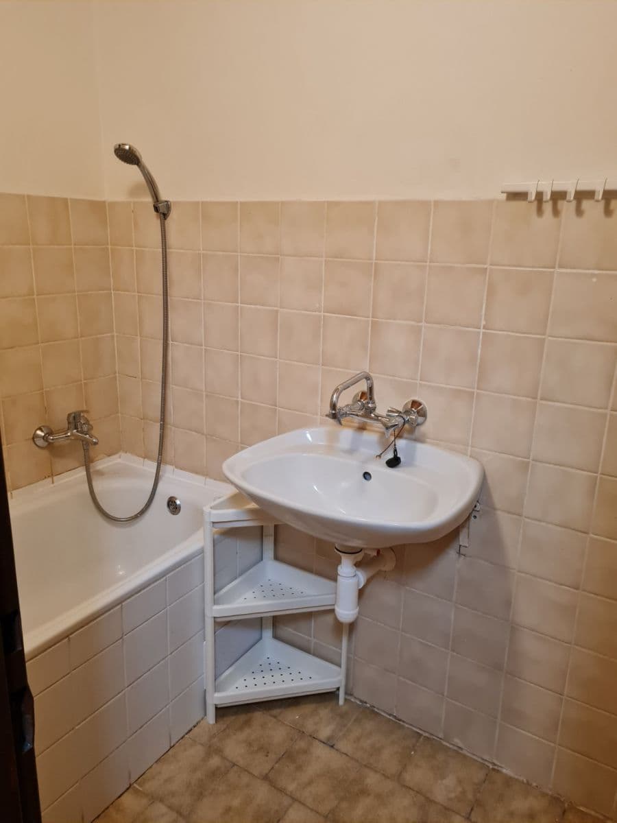 Pronájem bytu 2+kk 50 m², Krolmusova, Praha, Praha Pronájem bytu 2+kk 50 m², Krolmusova, Praha, Praha