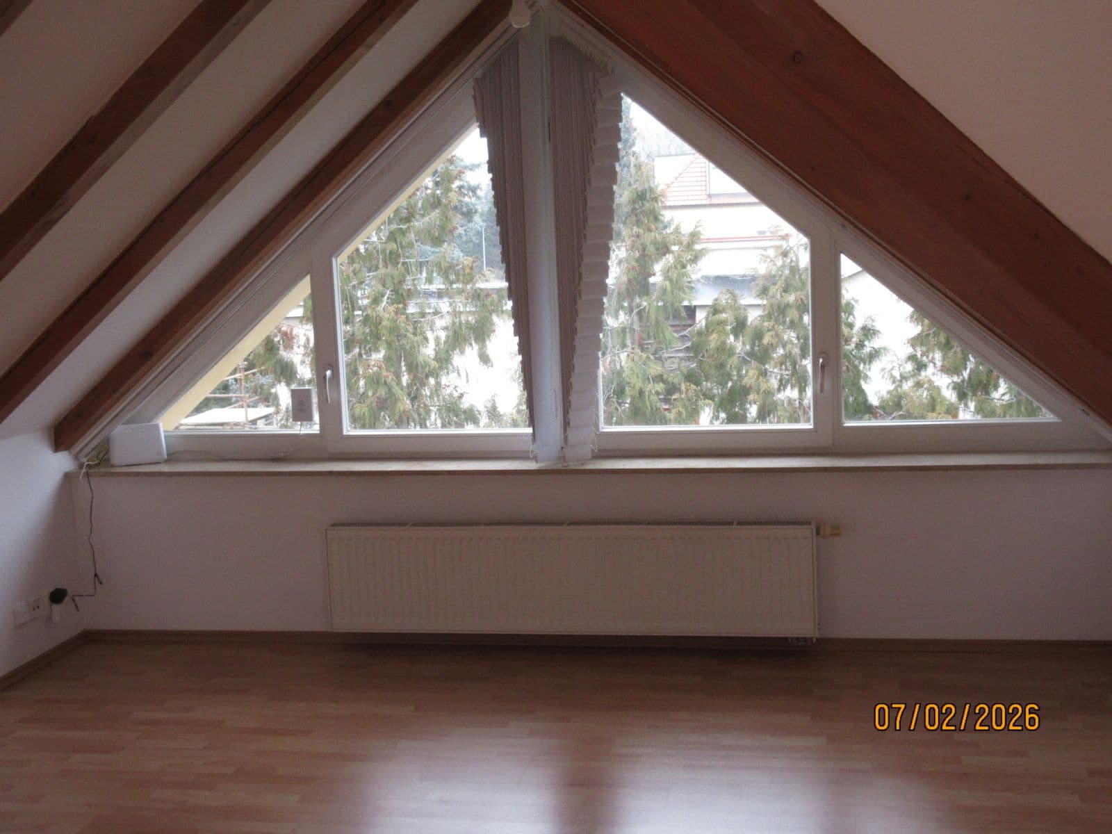 Pronájem bytu 1+1 62 m², Pod Děvínem, Praha, Praha Pronájem bytu 1+1 62 m², Pod Děvínem, Praha, Praha