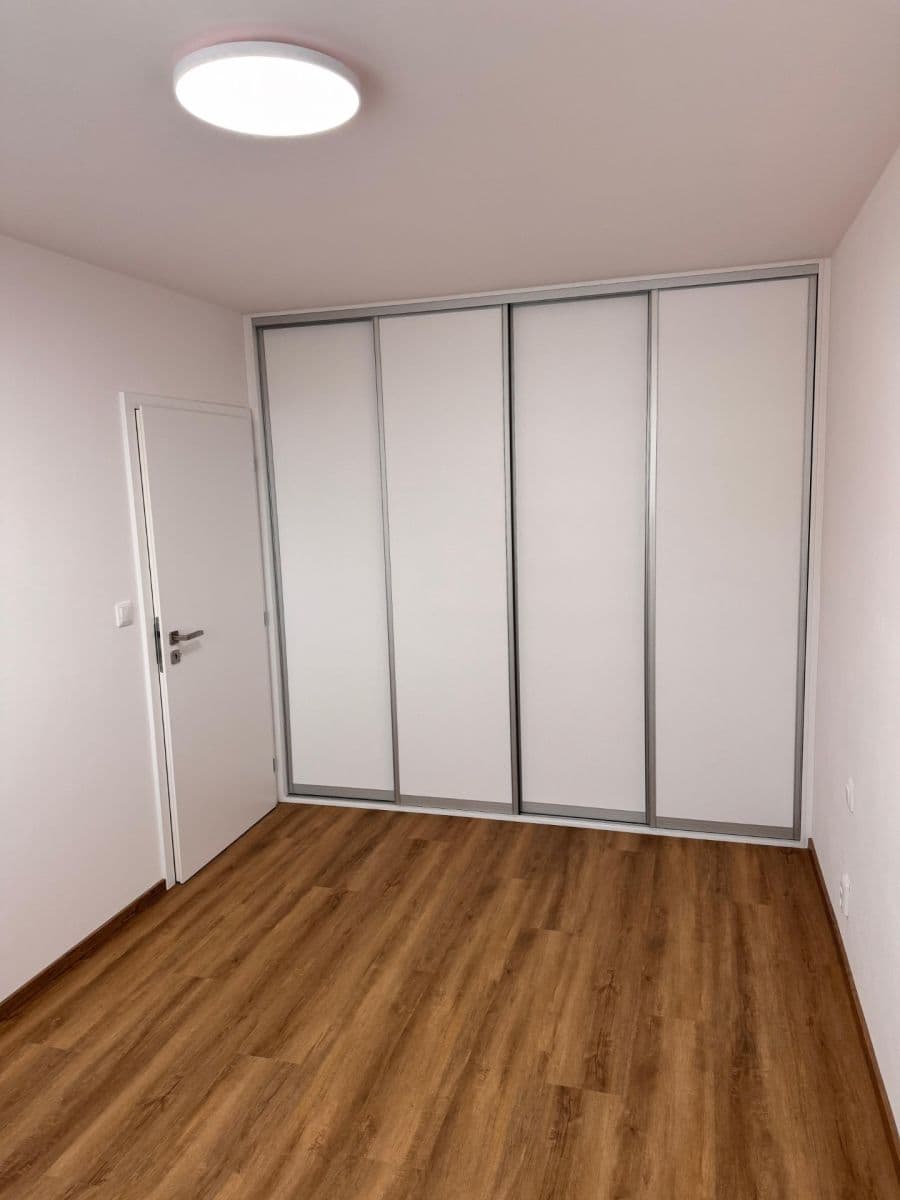 Pronájem bytu 3+kk 68 m², Horáčkova, Praha, Praha Pronájem bytu 3+kk 68 m², Horáčkova, Praha, Praha