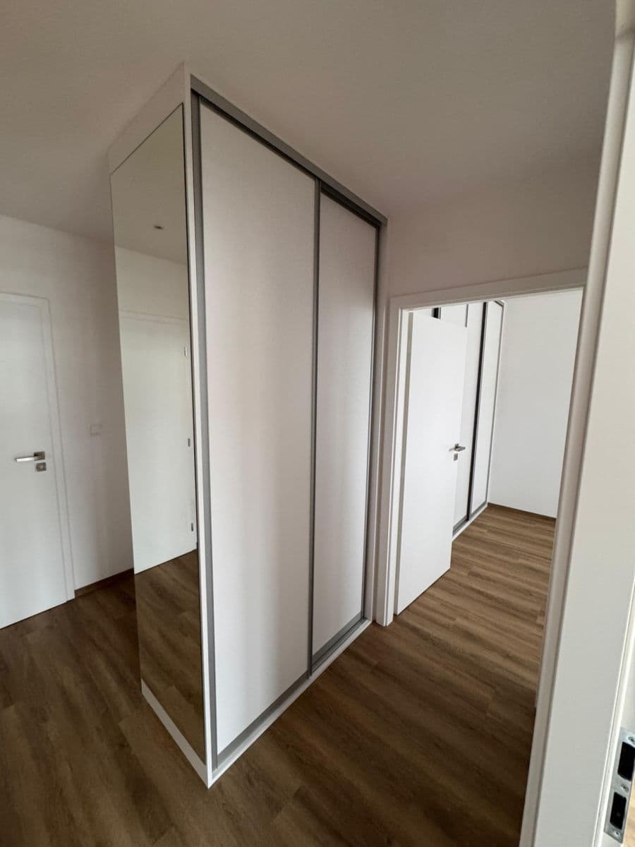 Pronájem bytu 3+kk 68 m², Horáčkova, Praha, Praha Pronájem bytu 3+kk 68 m², Horáčkova, Praha, Praha