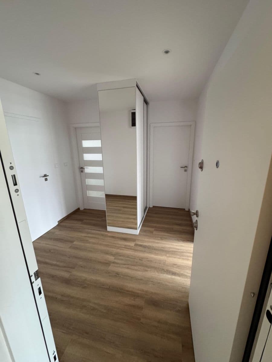 Pronájem bytu 3+kk 68 m², Horáčkova, Praha, Praha Pronájem bytu 3+kk 68 m², Horáčkova, Praha, Praha