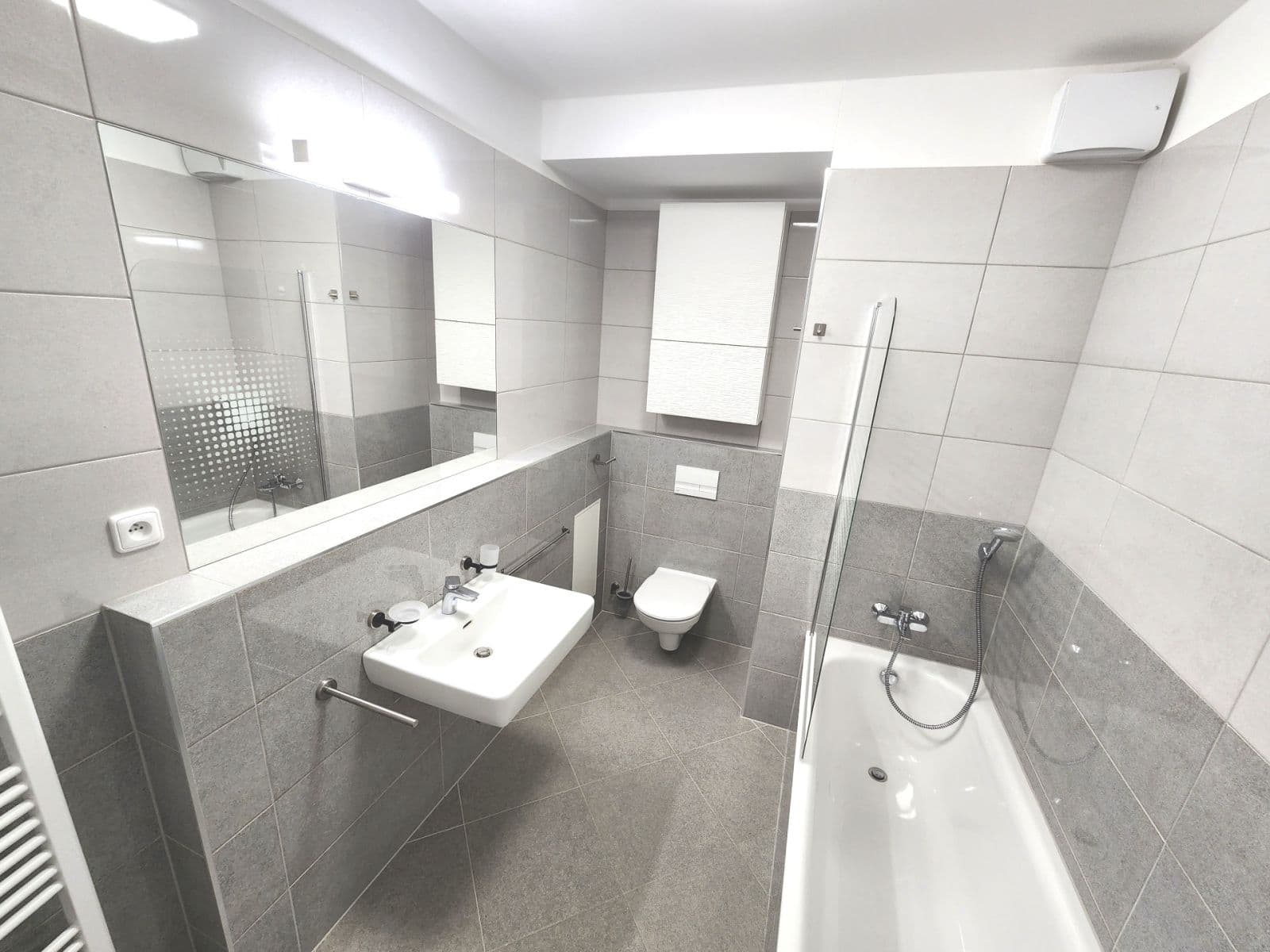 Pronájem bytu 2+kk 43 m², Honzíkova, Praha, Praha Pronájem bytu 2+kk 43 m², Honzíkova, Praha, Praha