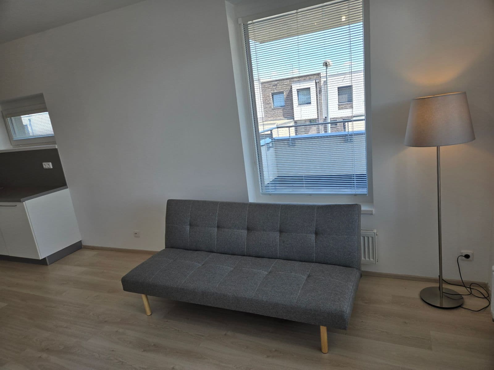 Pronájem bytu 2+kk 43 m², Honzíkova, Praha, Praha Pronájem bytu 2+kk 43 m², Honzíkova, Praha, Praha