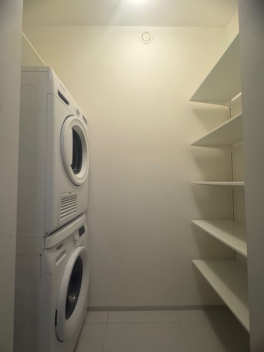 Pronájem bytu 3+kk 79 m², Plzeňská, Praha, Praha Pronájem bytu 3+kk 79 m², Plzeňská, Praha, Praha