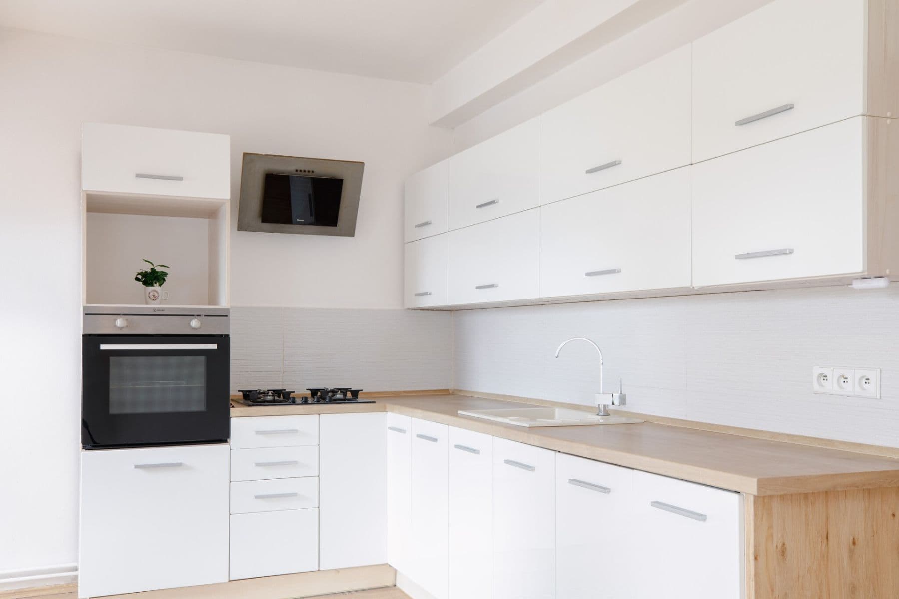 Pronájem bytu 2+kk 59 m², Chelčického, Plzeň, Plzeňský kraj Pronájem bytu 2+kk 59 m², Chelčického, Plzeň, Plzeňský kraj