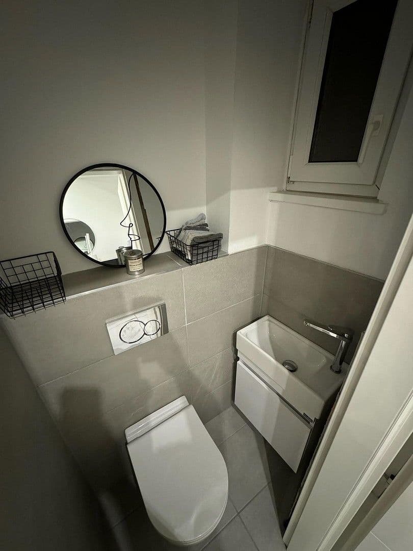 Prodej domu 100 m², pozemek 119 m², Hockenheim, Bádensko-Württembersko Prodej domu 100 m², pozemek 119 m², Hockenheim, Bádensko-Württembersko