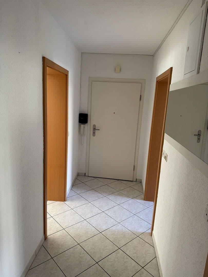 Pronájem bytu 3+1 76 m², Stuttgart, Bádensko-Württembersko Pronájem bytu 3+1 76 m², Stuttgart, Bádensko-Württembersko