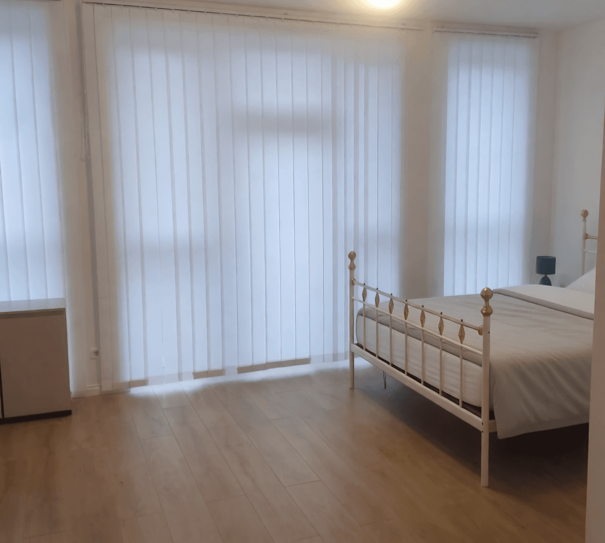 Prodej bytu 4+1 103 m², Berlin, Berlín Prodej bytu 4+1 103 m², Berlin, Berlín